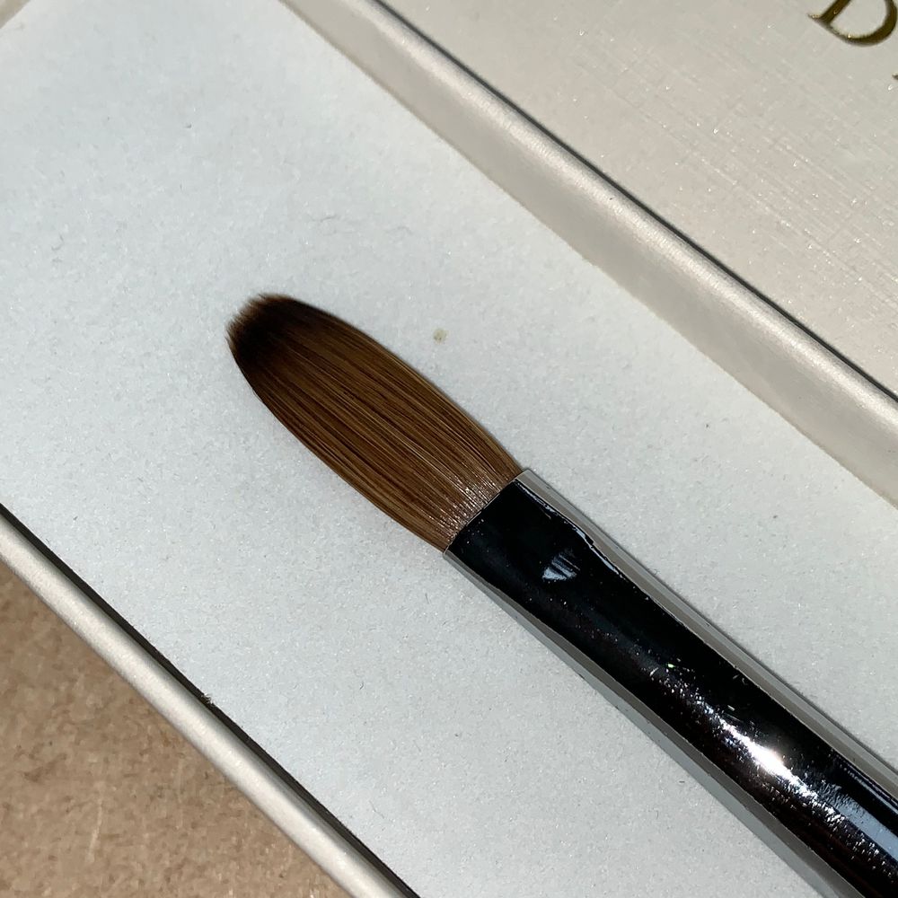 Crimped Kolinsky acrylic nail brush - 4
