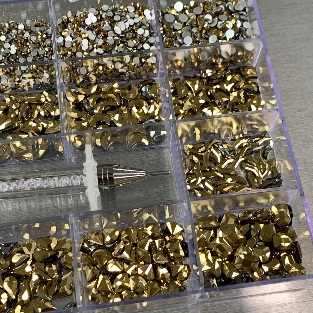 metallic gold rhinestones box - 5