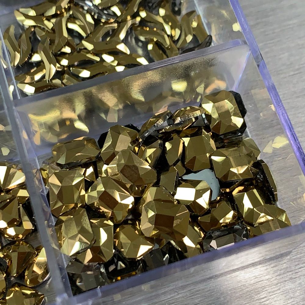 metallic gold rhinestones box - 8